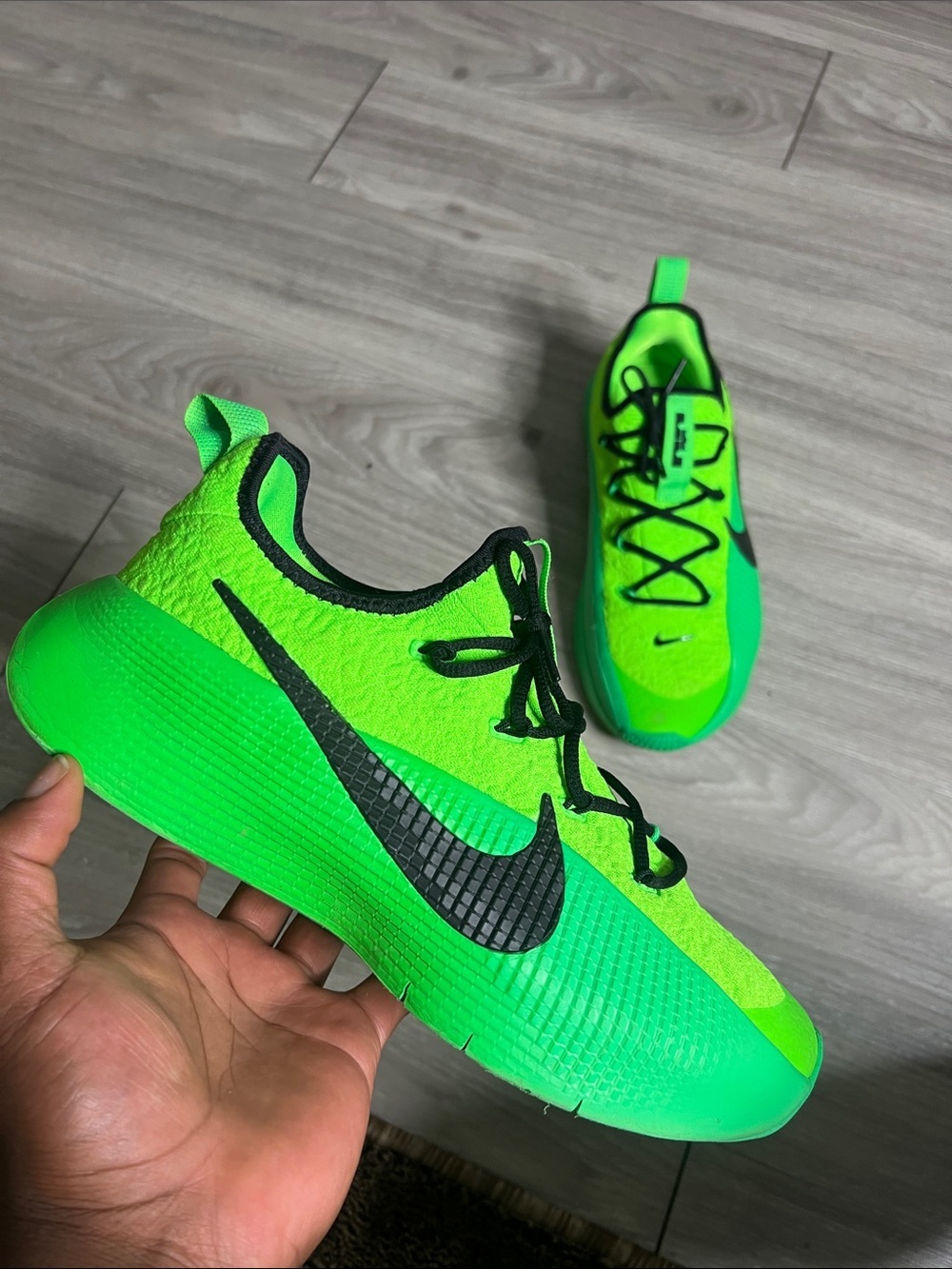 Nike Lebron TR 1 Green Strike (9)